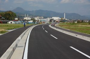 都市計画道路飯沢栢山線道路改良工事